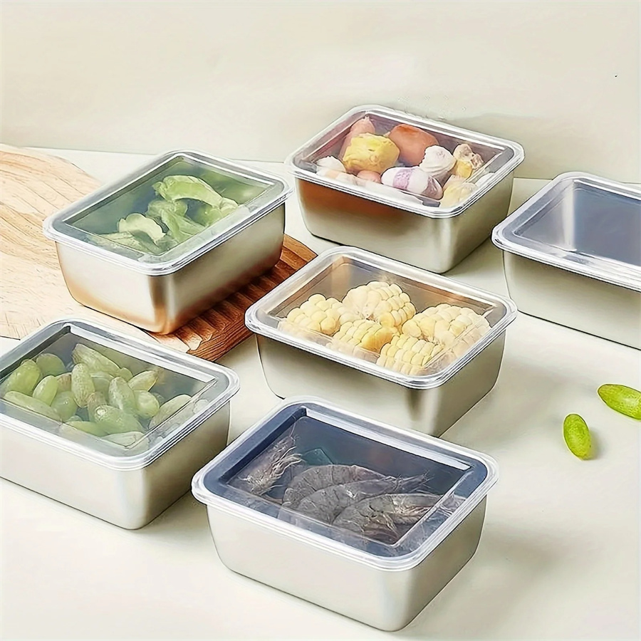 Food Storage On Table - Boîte de conservation des aliments en